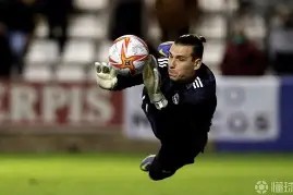 kaiyun-皇马客场失利！防线漏洞暴露，进攻乏力()